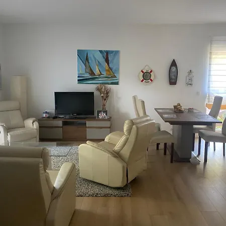 Apartament Rezydencja Bryza Lägenhet *